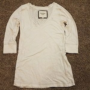 Abercrombie & Fitch white 3/4 sleeve